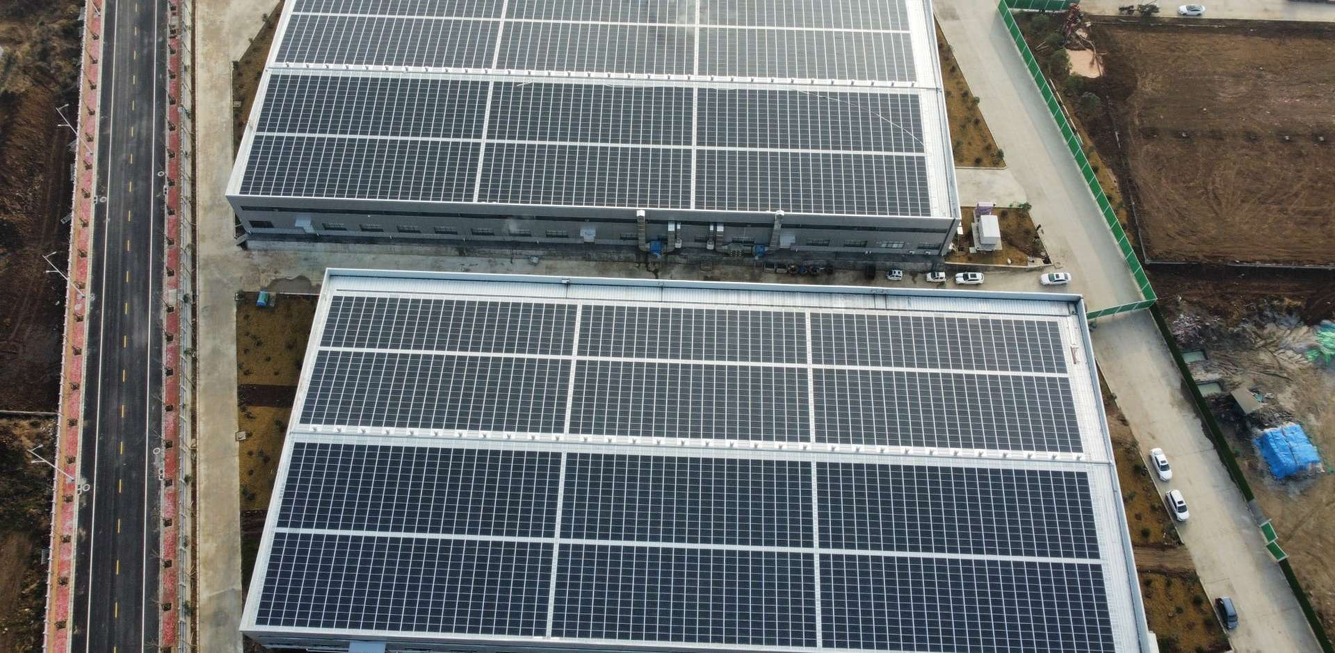 1920-2021年3月，，，，，河南唐河县 中部食物城BIPV光伏项目，，，，，装机量1.8MW，，，，，年发电200万度，，，，，知足45%用电需求.jpg