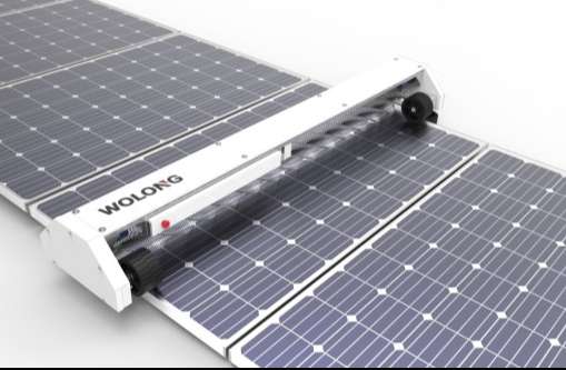 592. 光伏清扫机械人.jpg